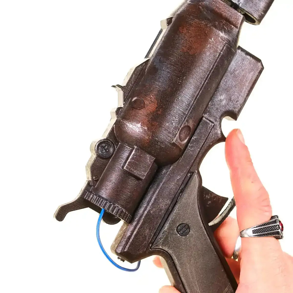 Anvil ARC Raiders cosplay prop — creator reference image 8