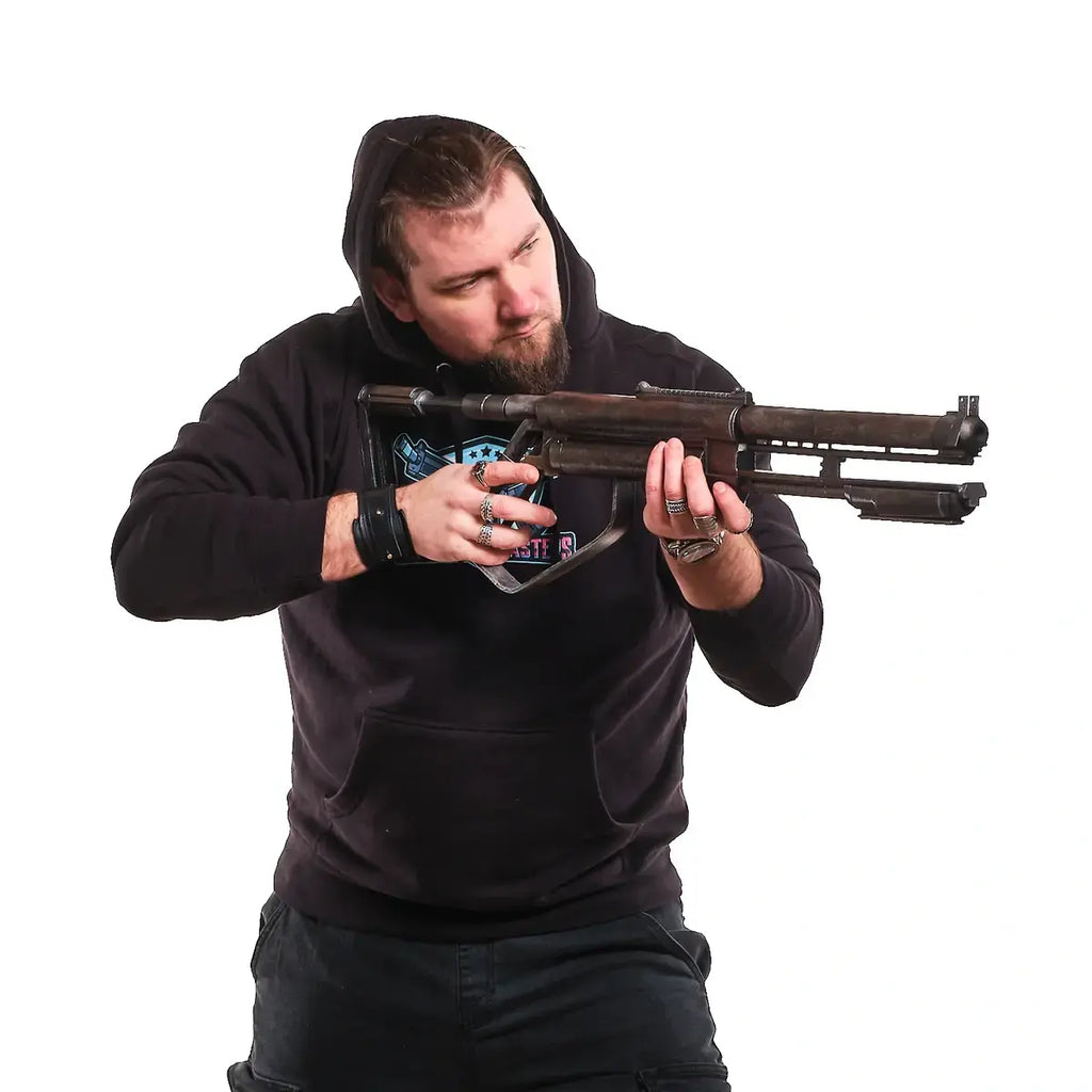 Il Toro ARC Raiders cosplay prop — creator reference image 4
