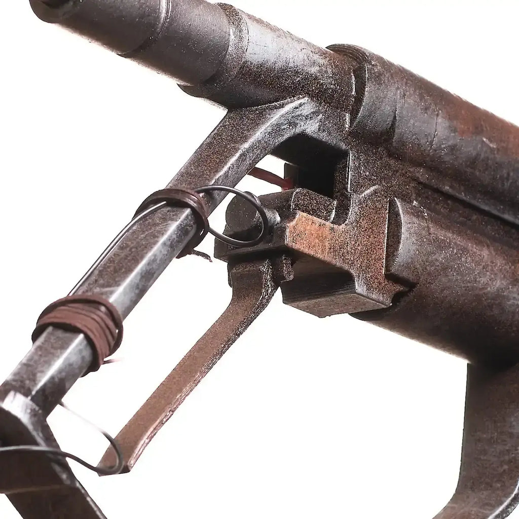 Il Toro ARC Raiders cosplay prop — creator reference image 13