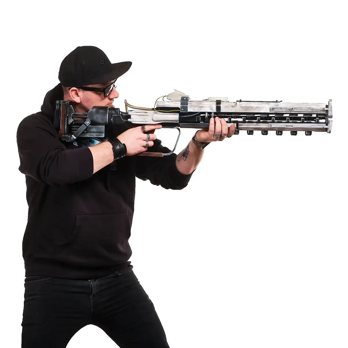 Jupiter ARC Raiders cosplay prop — creator reference image 19