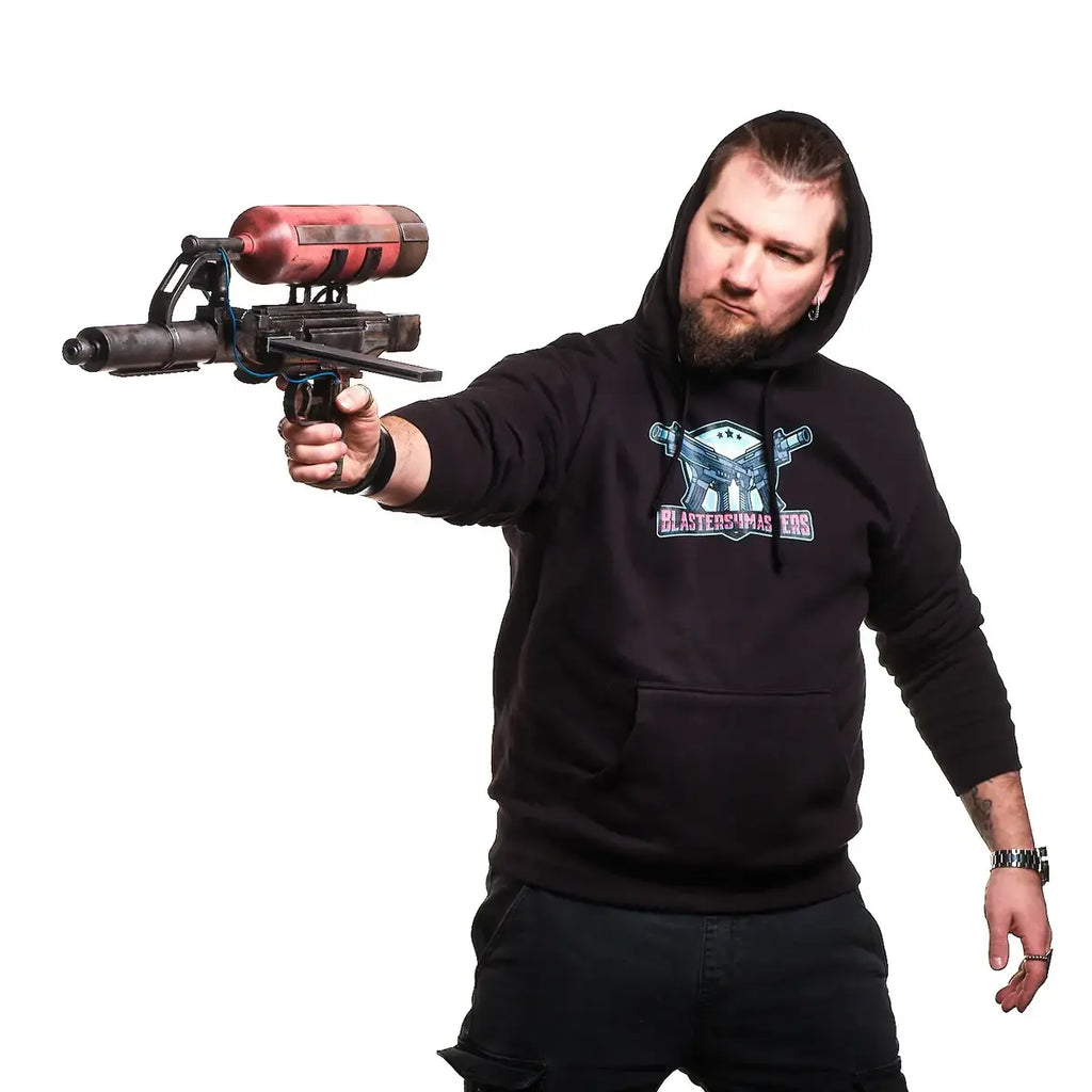 Kettle ARC Raiders cosplay prop — creator reference image 9