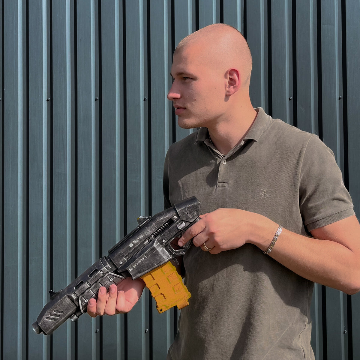 Crusher Shotgun – Cyberpunk 2077 Cosplay Prop — model creator reference image 10