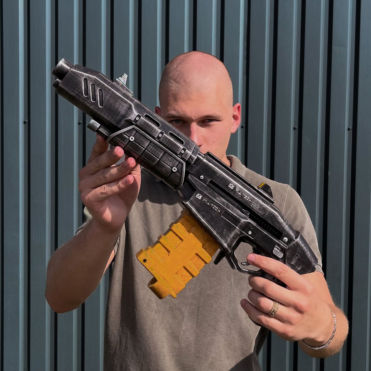 Crusher Shotgun – Cyberpunk 2077 Cosplay Prop — model creator reference image 3