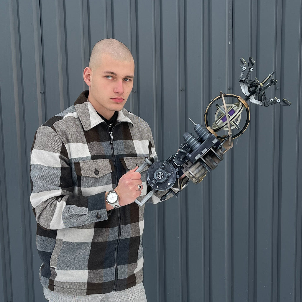 Paralyzer Call of Duty cosplay prop — creator reference image 10