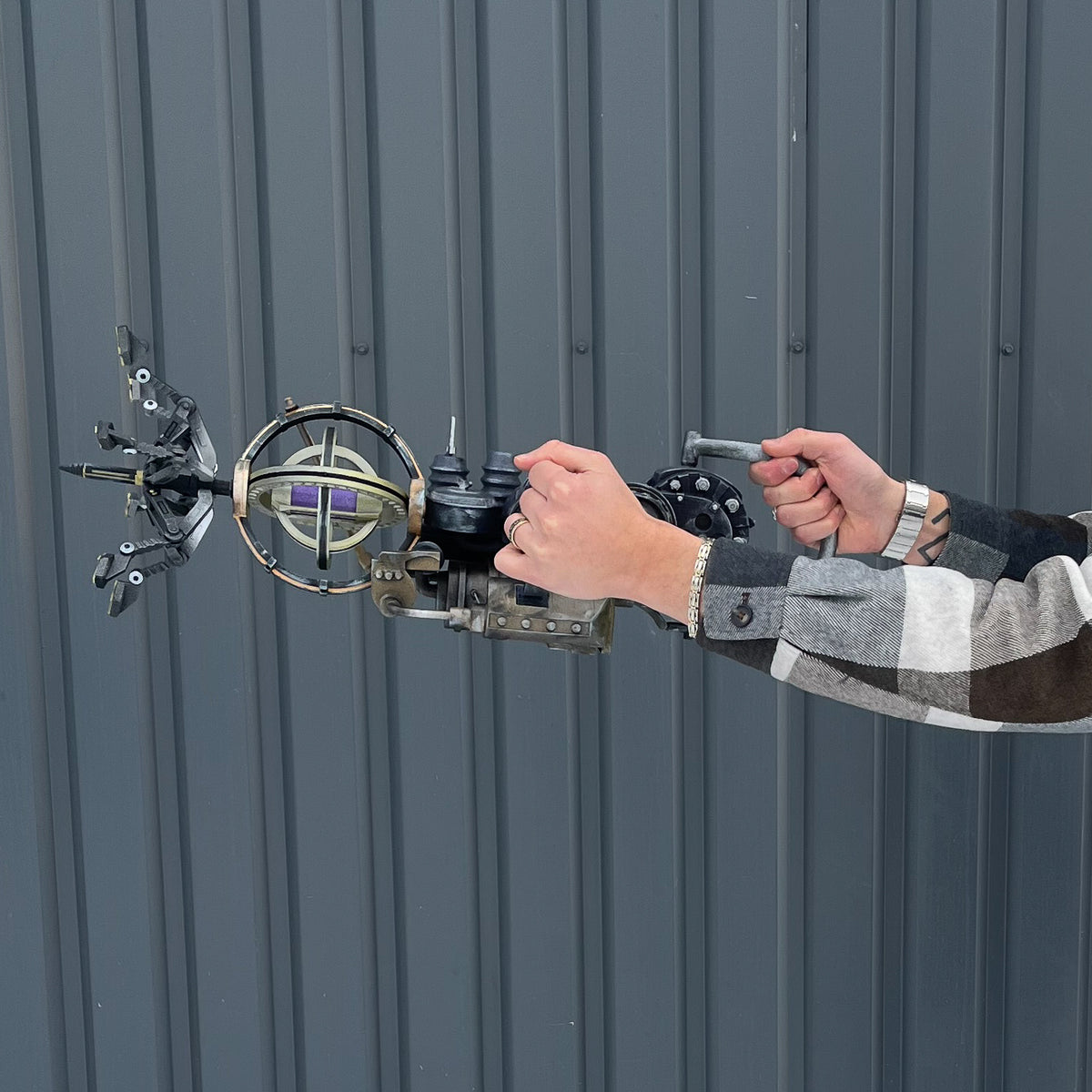 Paralyzer Call of Duty cosplay prop — creator reference image 14