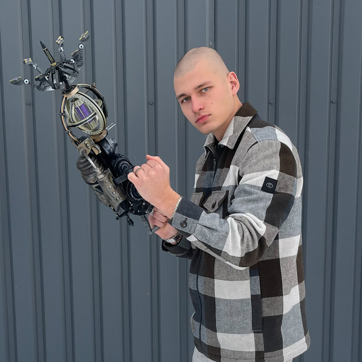 Paralyzer Call of Duty cosplay prop — creator reference image 15