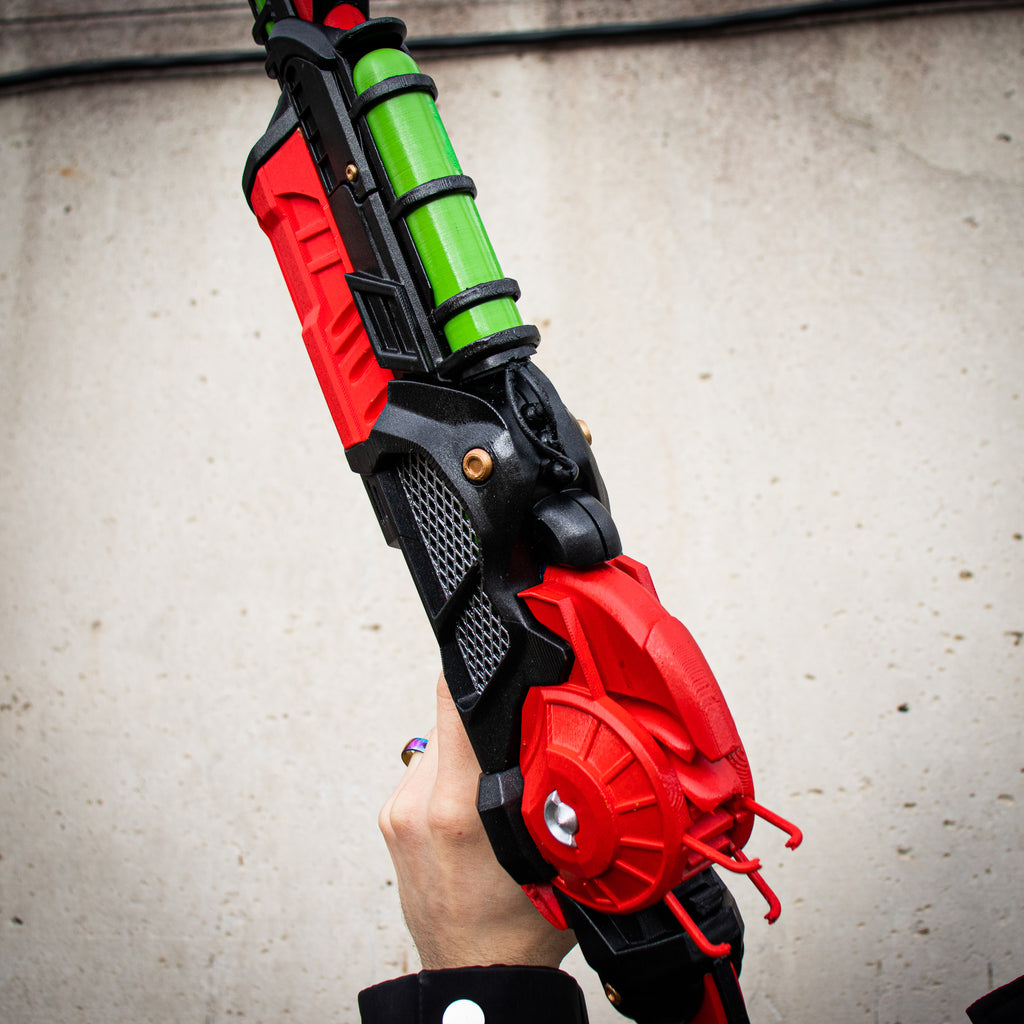 Rear and top details of the finished Ray Gun Mk II-inspired 3D printed prop