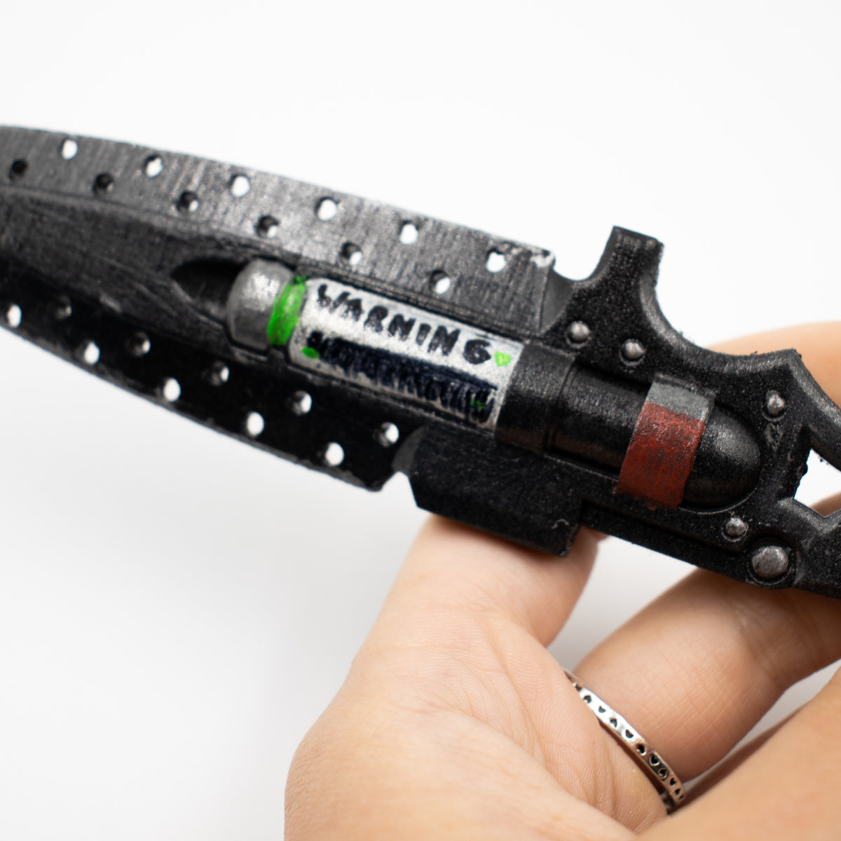 Punknife 3D printed cosplay prop image 4