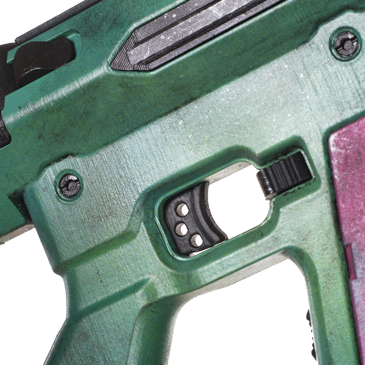 Rebecca's SMG TKI-20 – Cyberpunk Edgerunners Cosplay Prop — model creator reference image 15