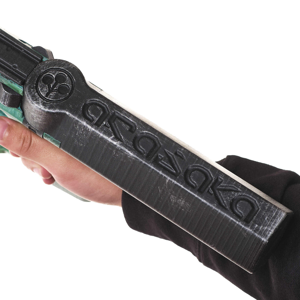 Rebecca's SMG TKI-20 – Cyberpunk Edgerunners Cosplay Prop — model creator reference image 9