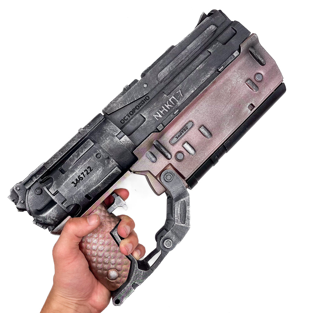 Techtronika RT-46 Burya Revolver 3D printed cosplay prop image 1