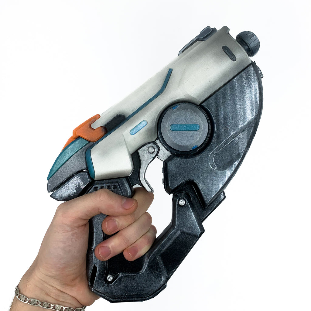 finished Tracer Pulse Pistol-inspired 3D printed cosplay prop photographed from another angle