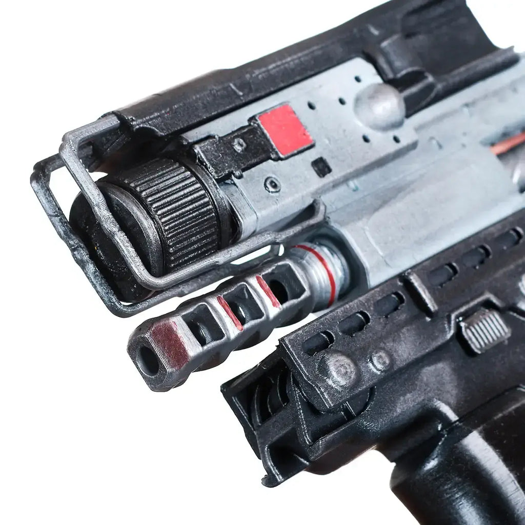 Yinglong SMG – Cyberpunk 2077 Cosplay Prop — model creator reference image 10