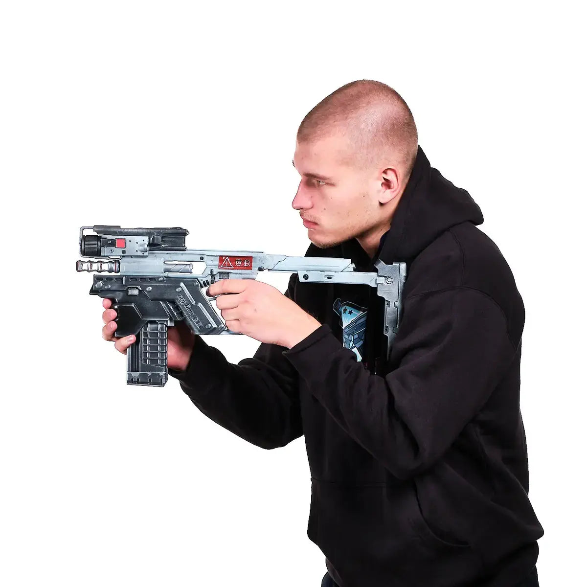 Yinglong SMG – Cyberpunk 2077 Cosplay Prop — model creator reference image 4